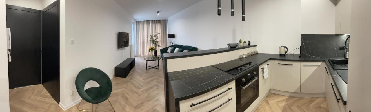 Smart Central Stay 2, Rynek, Sienkiewicza 24-Hour Check-In Zameldowanie Calodobowe Kielce Extérieur photo